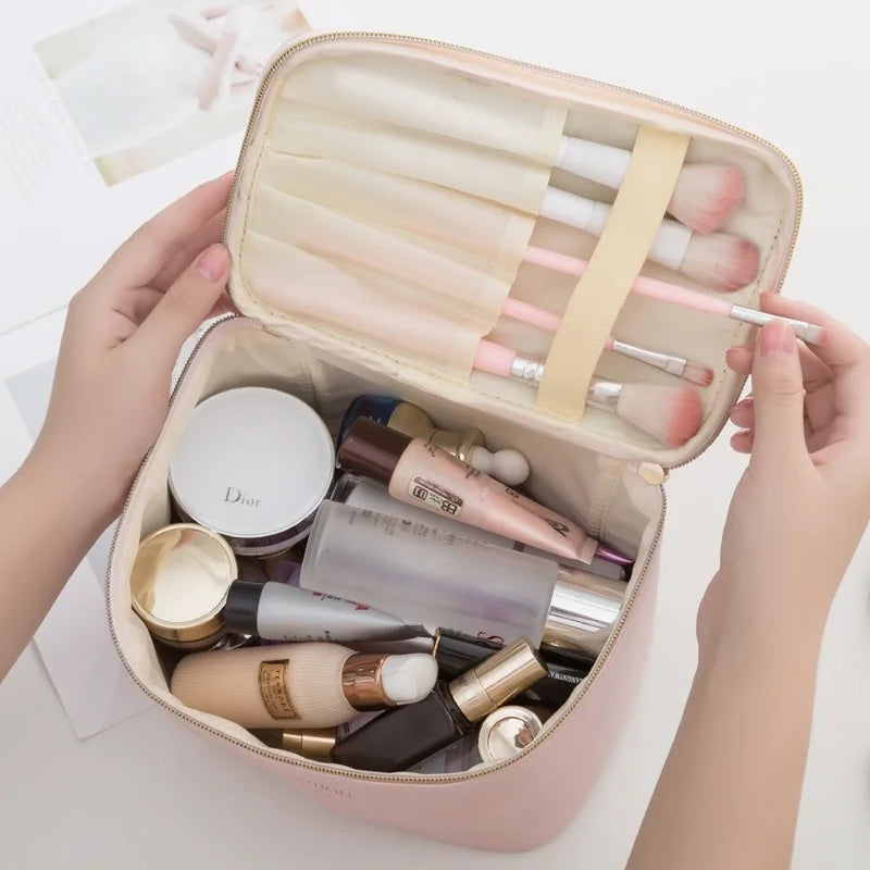 Large Women Cosmetic Bag PU Leather Waterproof Zipper Make Up Bag