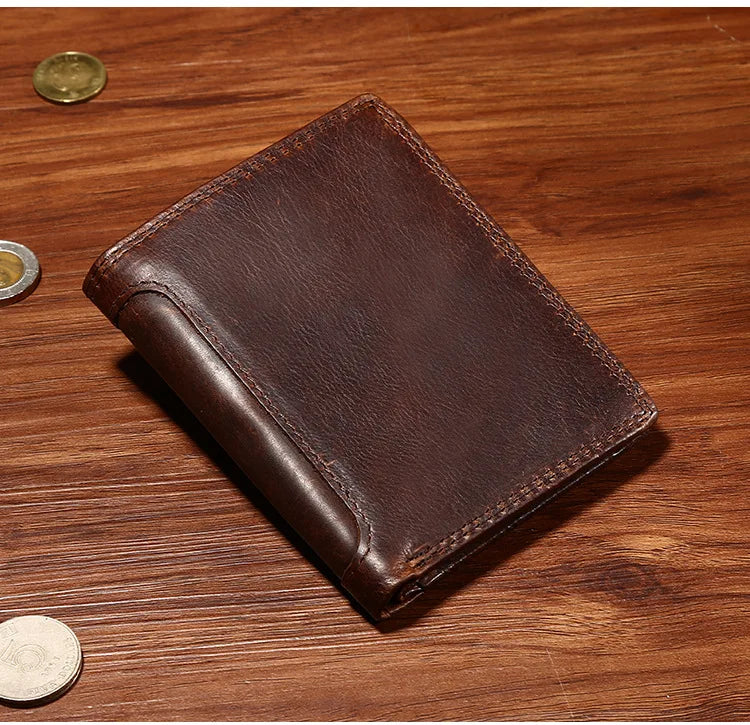 Men's Short Bifold Wallet with Coin Pocket