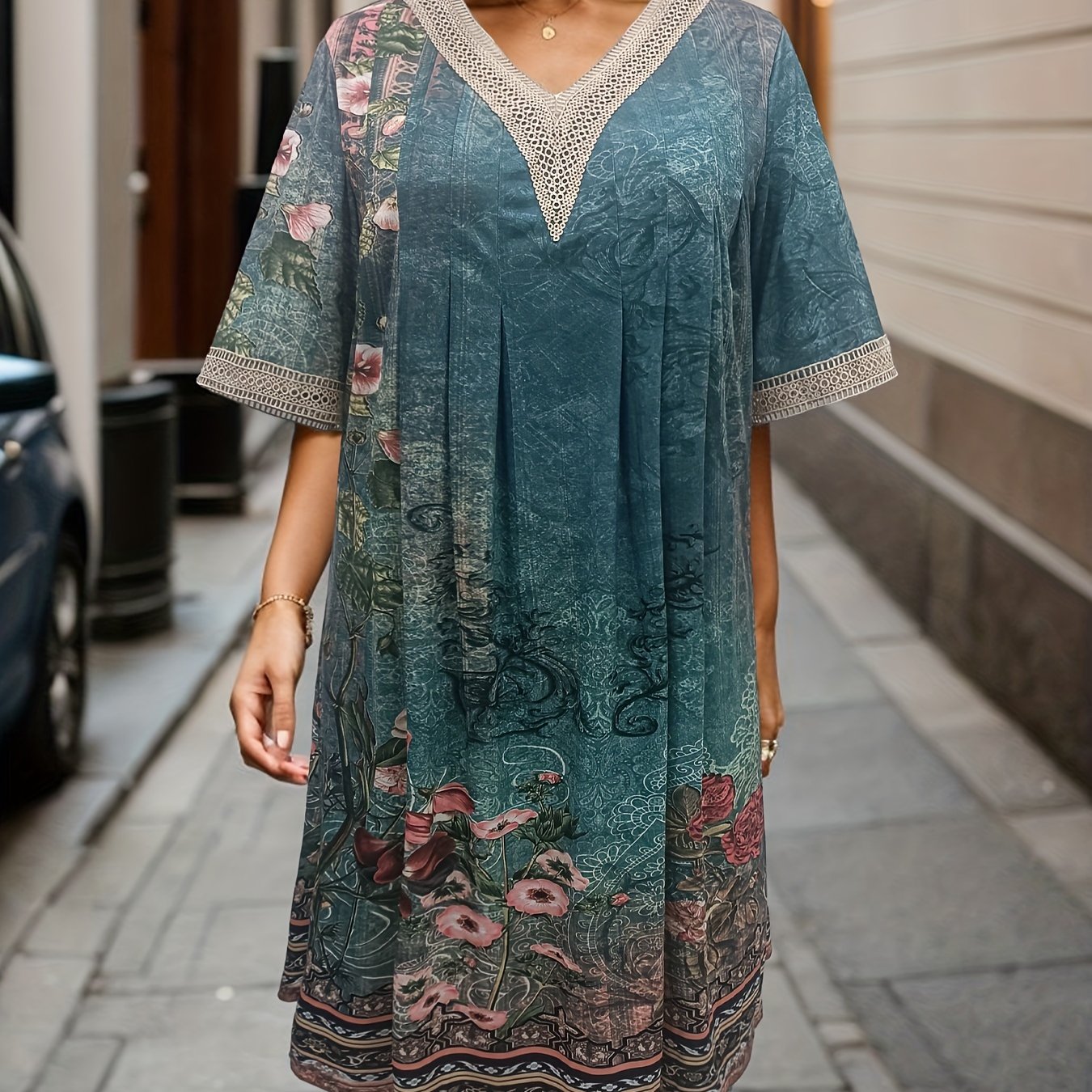 Floral Print Lace Sleeve V Neck Pleated Dress