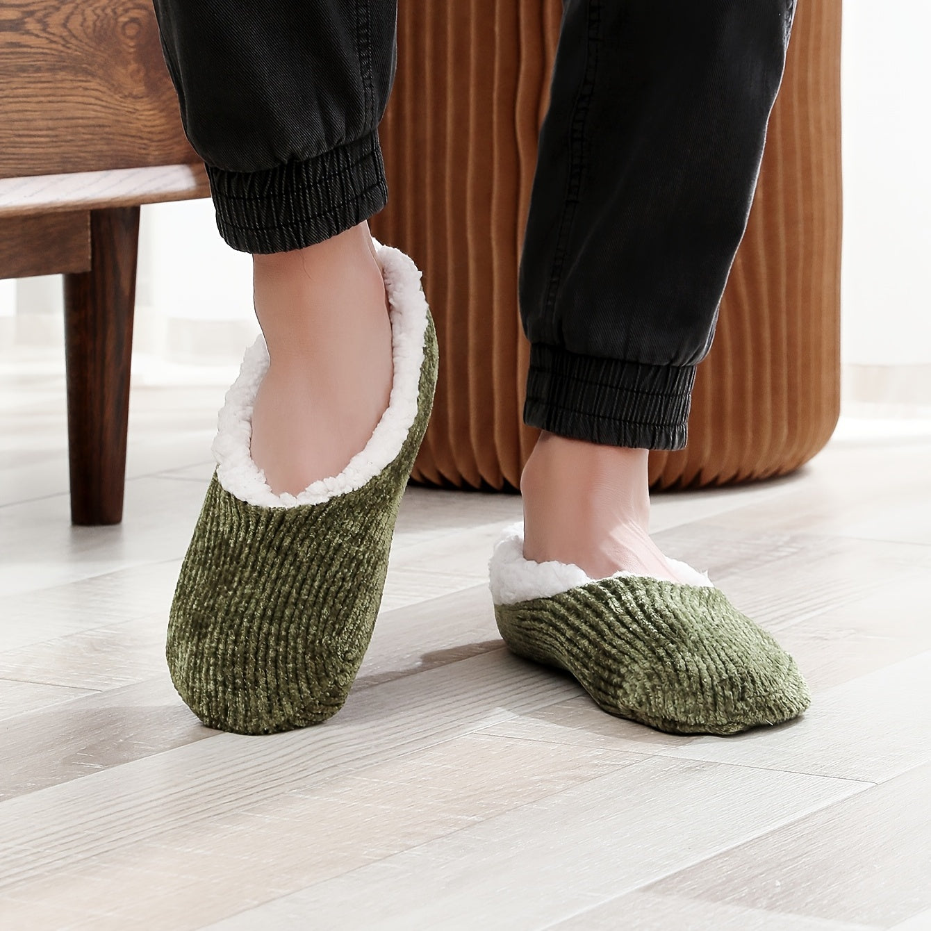 Men's Striped Fleece Slipper Socks