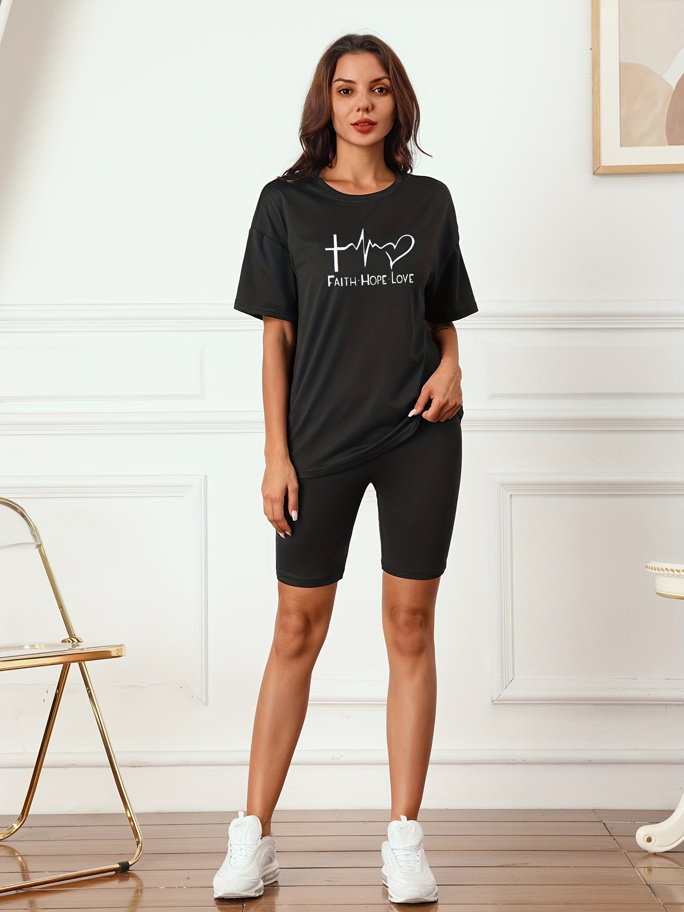 Letter Print T-shirt & Skinny Shorts Set Women's Clothing