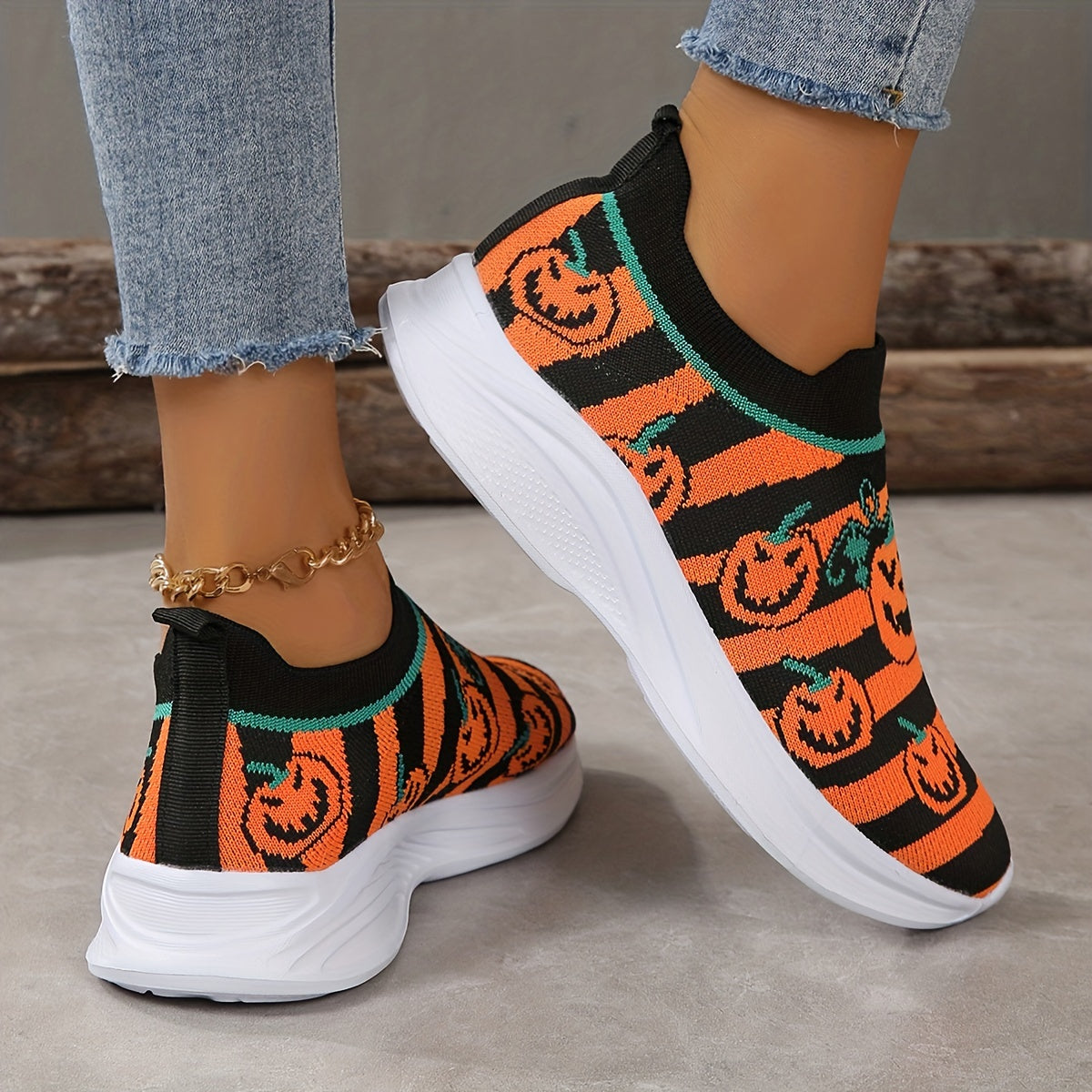 Women's Ghost Face Pumpkin Pattern Shoes Halloween Slip On Low Top Sock Sneakers