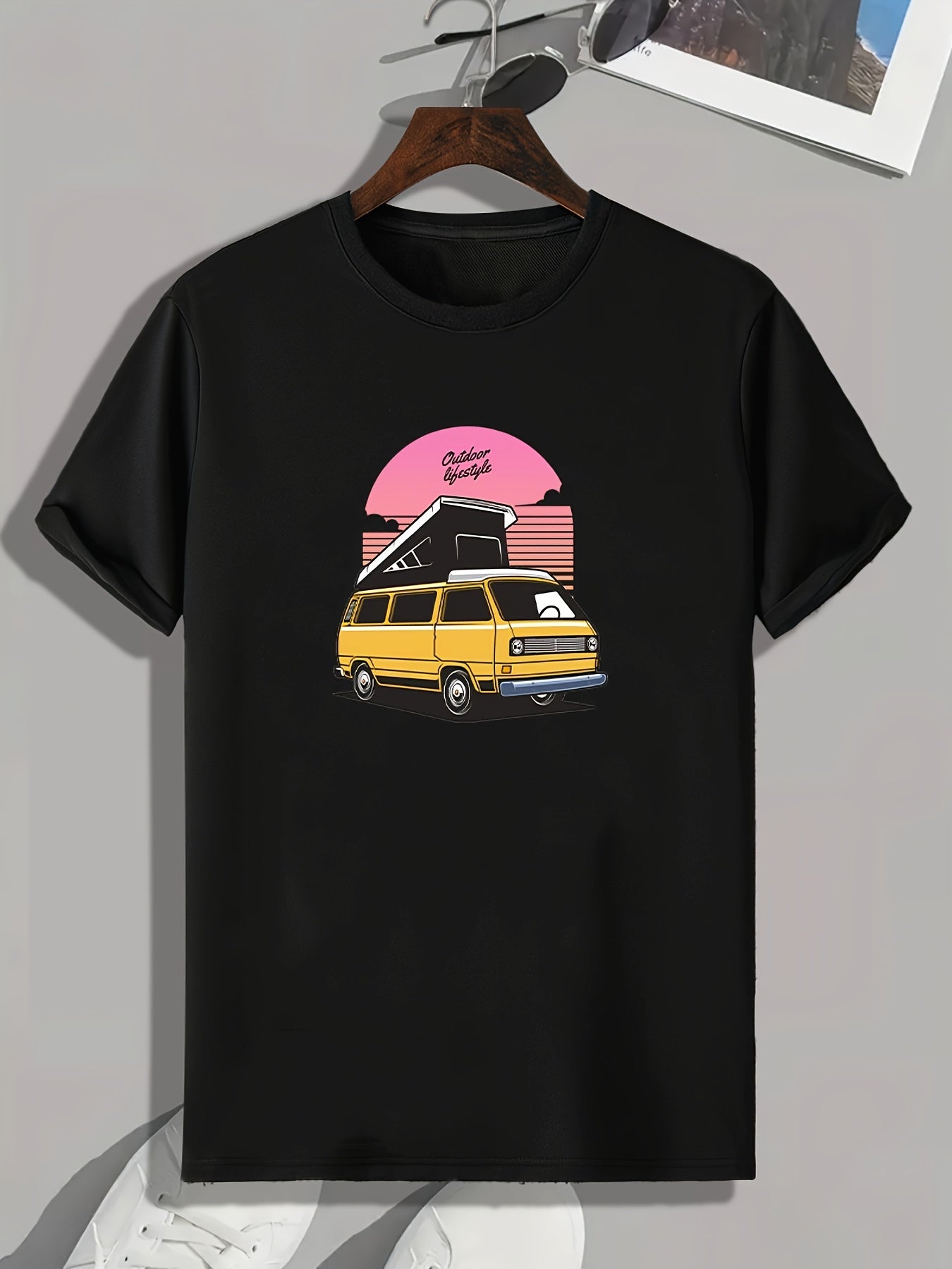 Van Pattern Print Men's Sports T-shirt for Fitness Activities