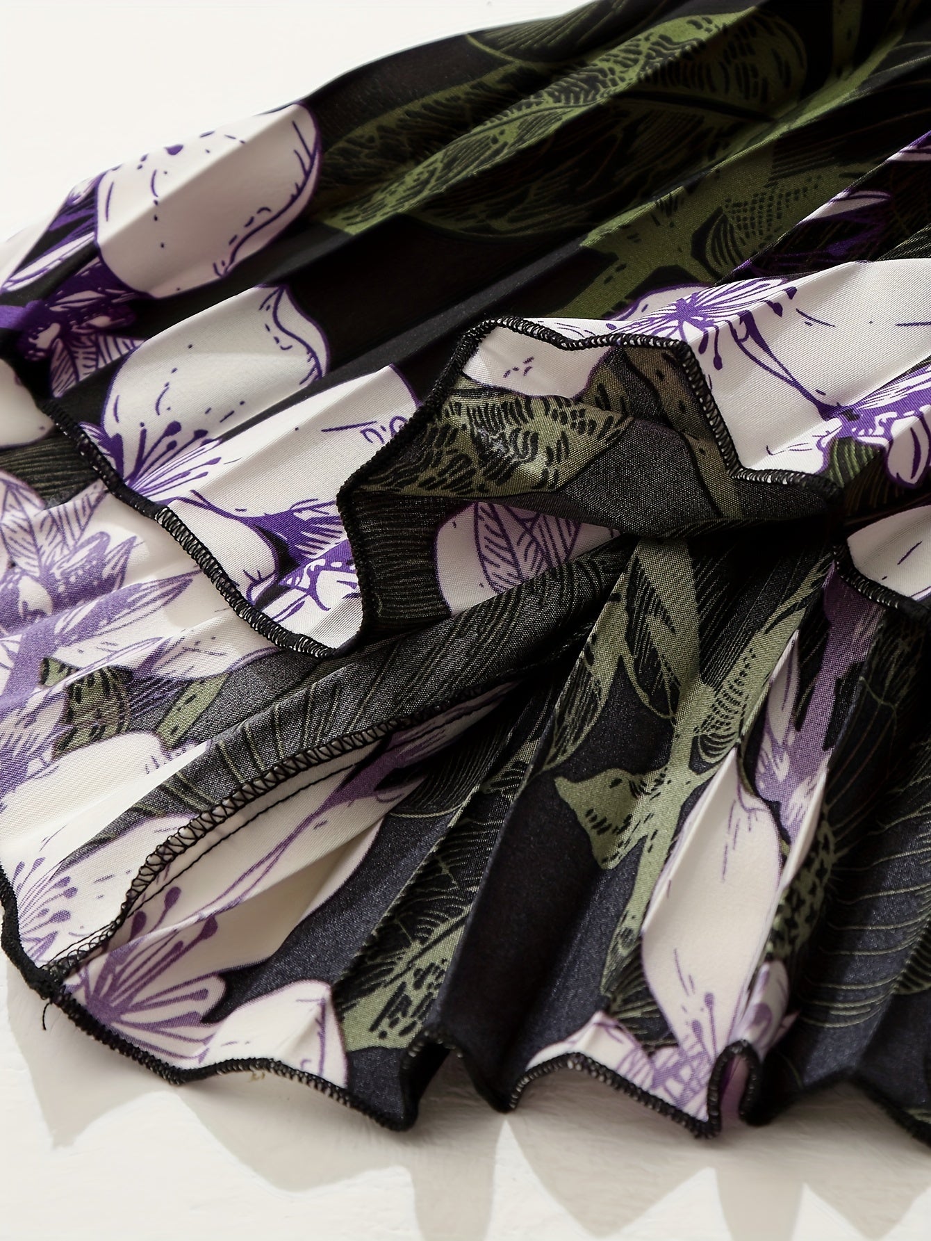 Women's Plus Floral Print Elastic Pleated Skirt