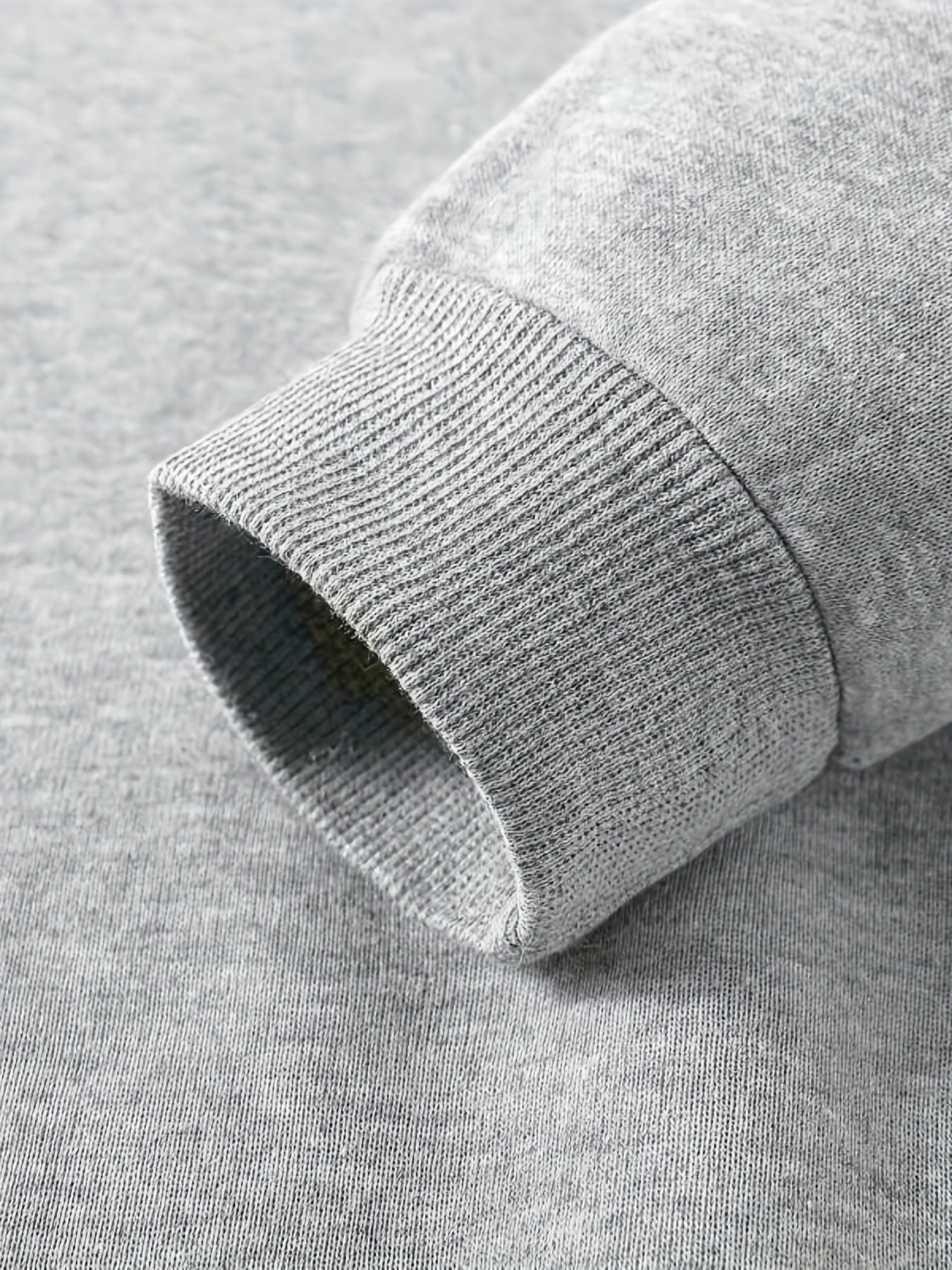 Women's Crew Neck Solid Pullover Sweatshirt for Fall & Winter