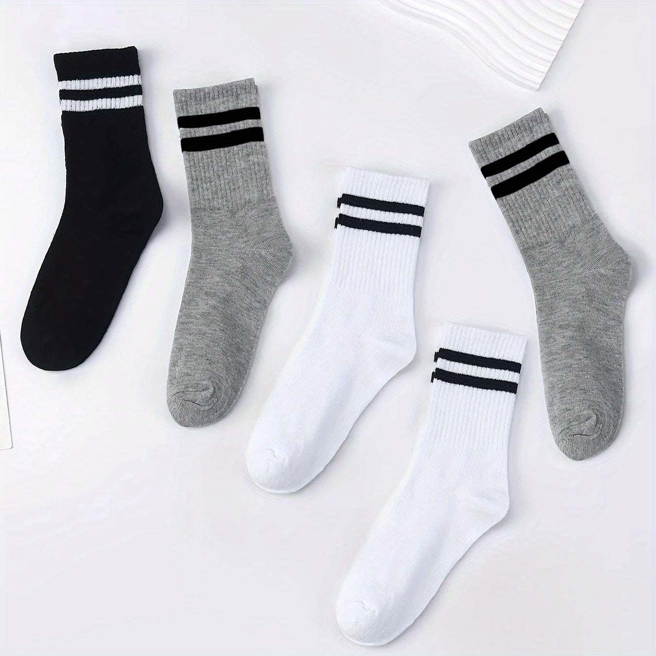 5 Pairs Striped Mid Tube Socks for Men All Seasons