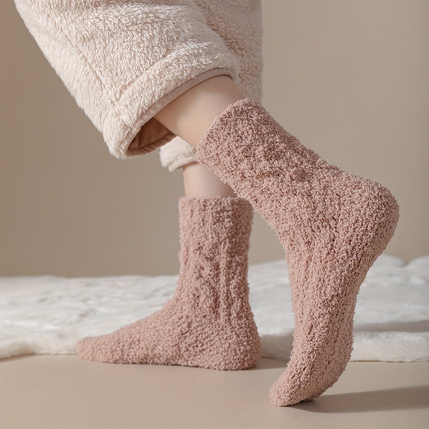 Women's Solid Fuzzy Mid Tube Socks - Comfy & Warm Stockings