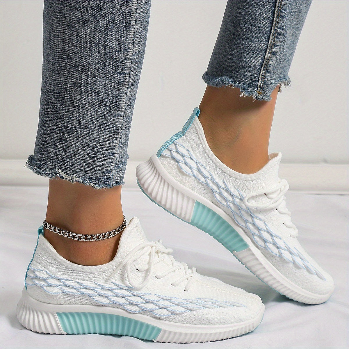 Women's Mesh Breathable Sports Shoes Lightweight Platform Travel Walking Shoes