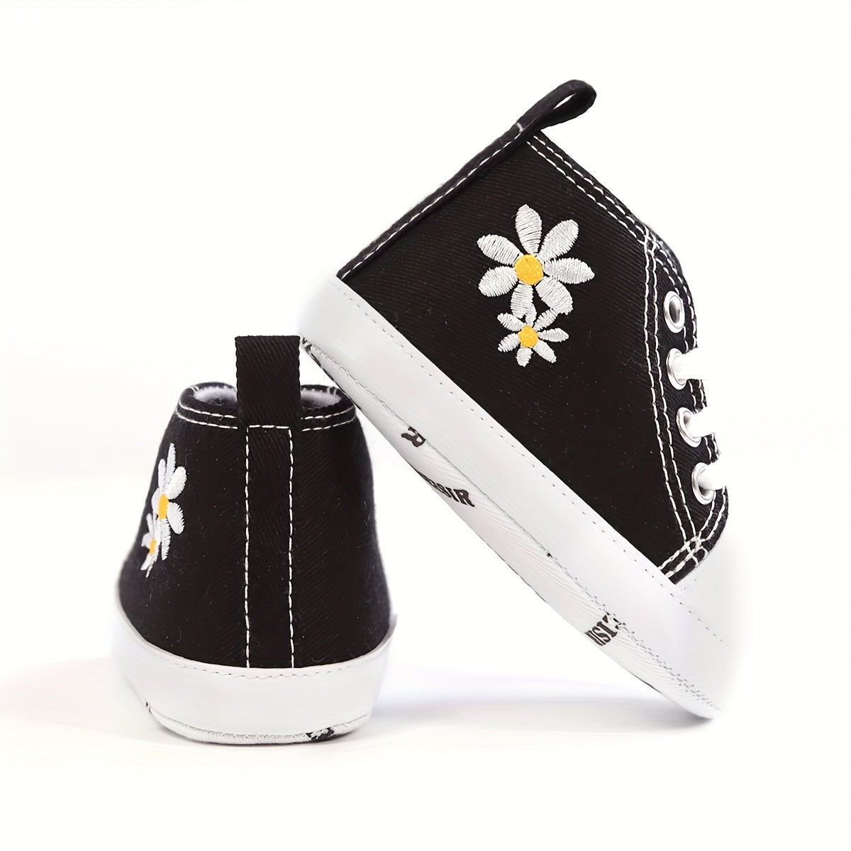 Daisy Embroidered Baby Girl Sneakers Lightweight Non Slip Shoes