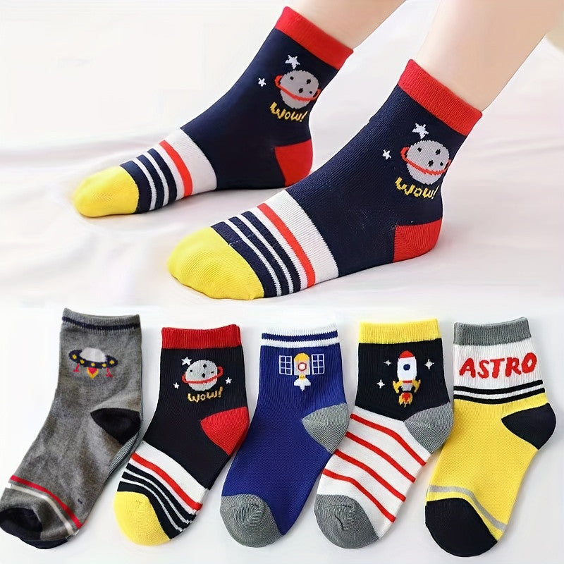 Kids Dino & Car & Space Graphic Boat Socks, Size 9-11