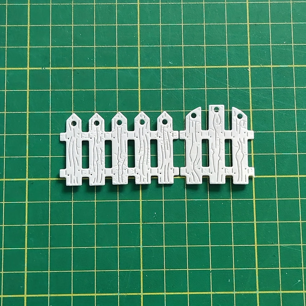 2pcs Fence Metal Cutting Dies for Card Making DIY