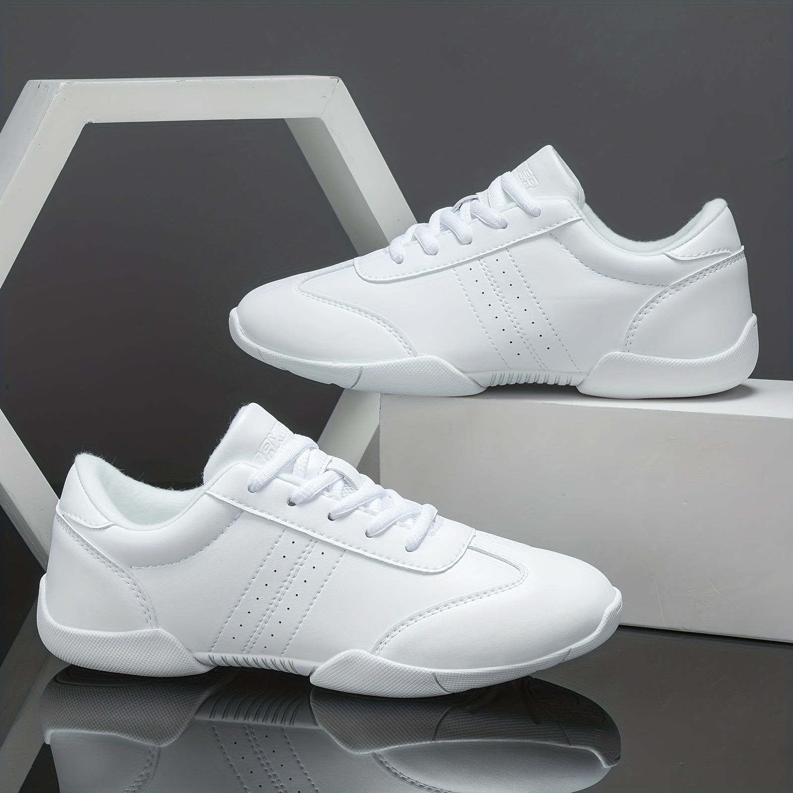Girls' Lightweight Non Slip Cheer Shoes for Indoor Training