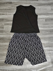 3-Piece Casual Outfit: Tank Top, Print Shorts & Cape