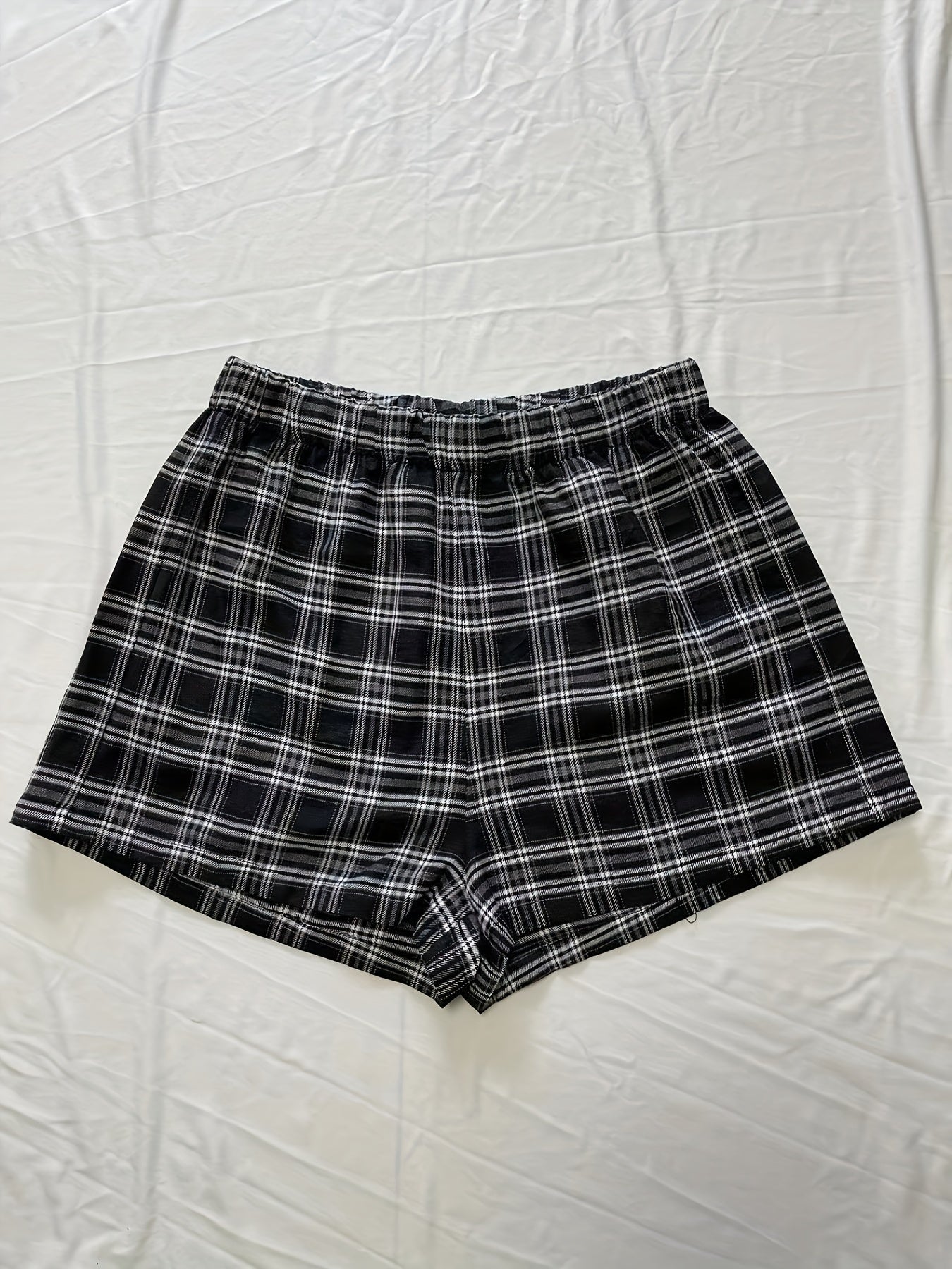 Plaid Pattern Elastic Waist Shorts for Women