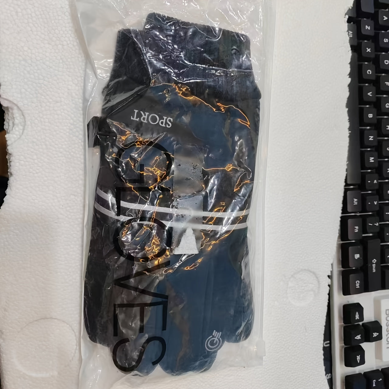 Windproof Waterproof Winter Cold proof Touch Screen Gloves For Men