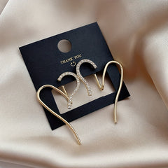 Heart Shaped Rhinestone Earrings