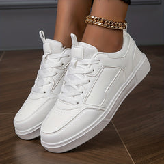 Women's Lace-Up Skate Shoes Lightweight Outdoor Sneakers
