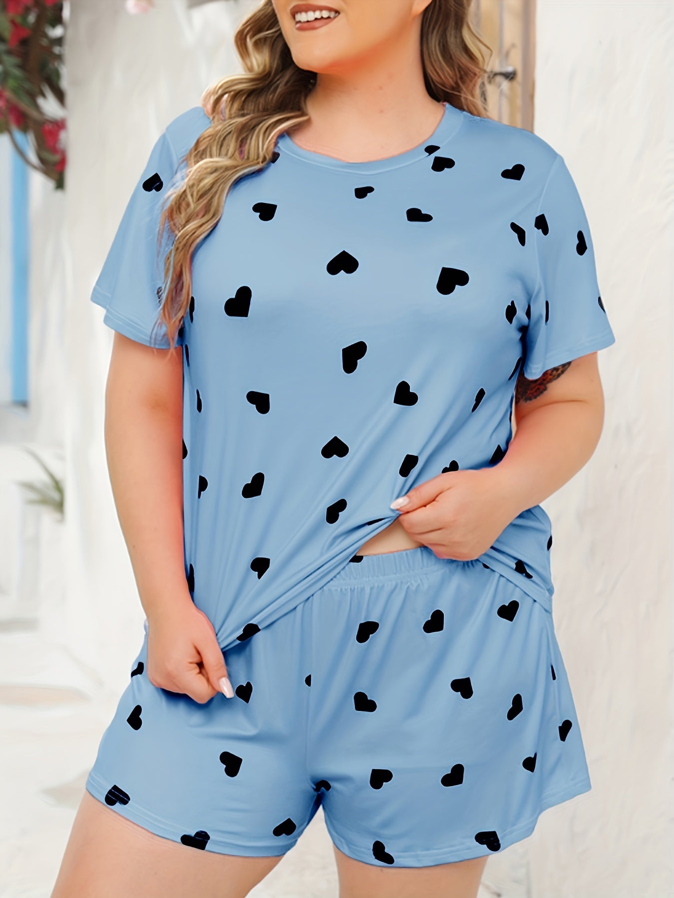 Heart Print Tee & Shorts Pajamas Set