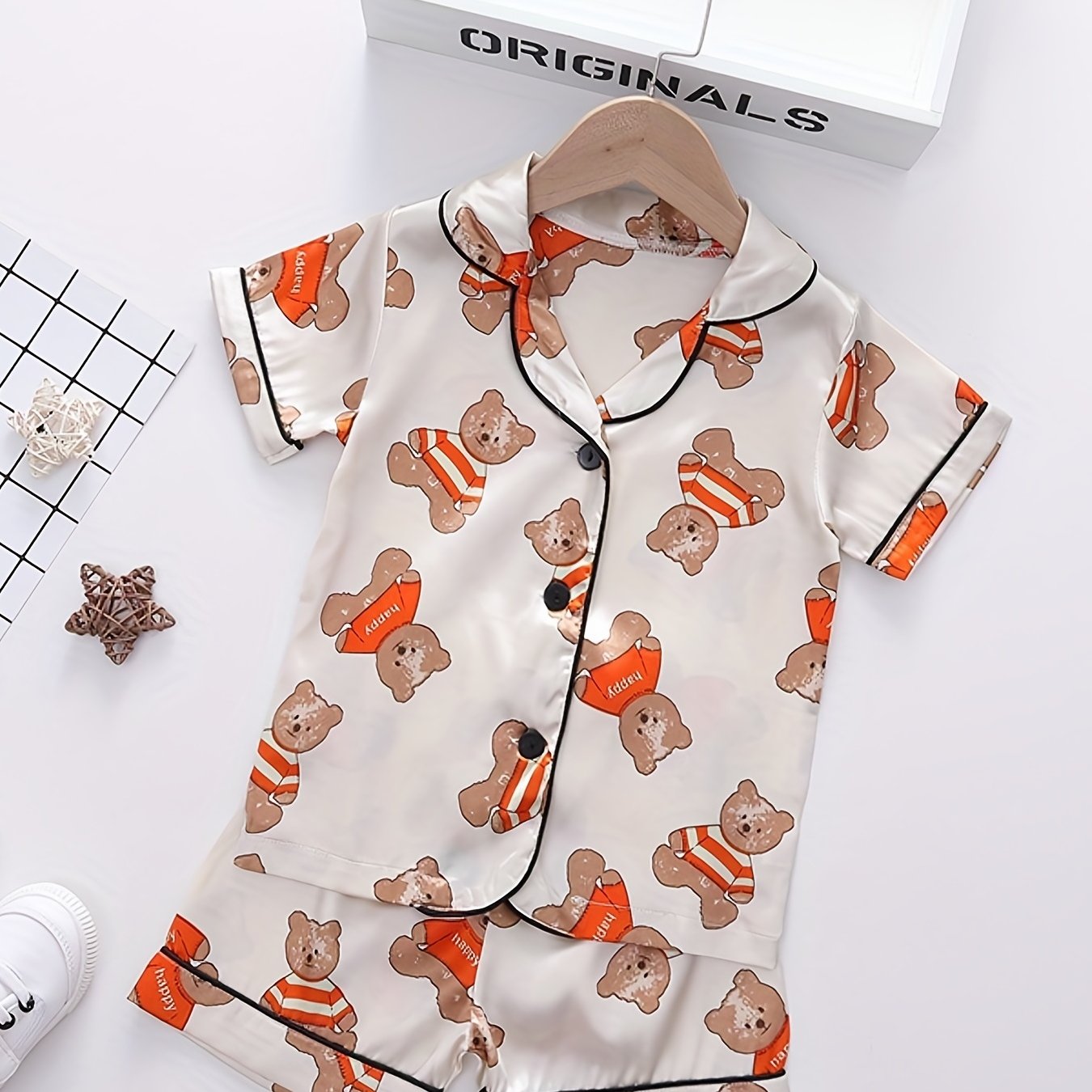 Toddler Girls Bear Graphic Pajamas Set Short Sleeve Top & Shorts Sleepwear