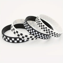 2pcs Checkerboard Pattern Silicone Bracelet Racing Wristband