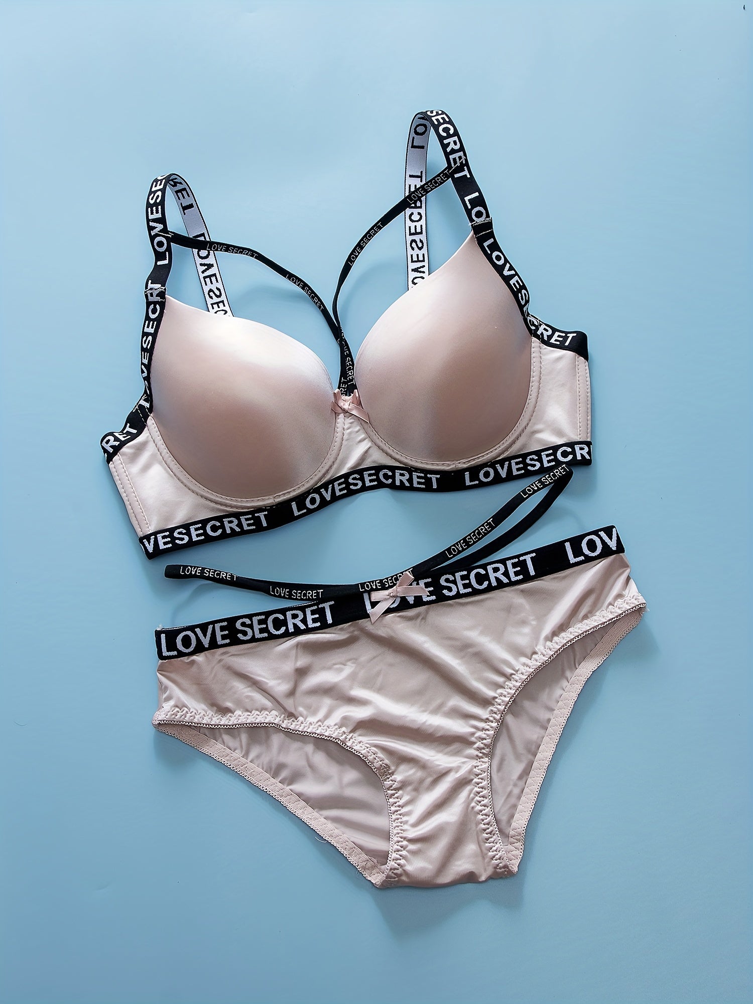 Letter Print Bra & Panties Lingerie Set