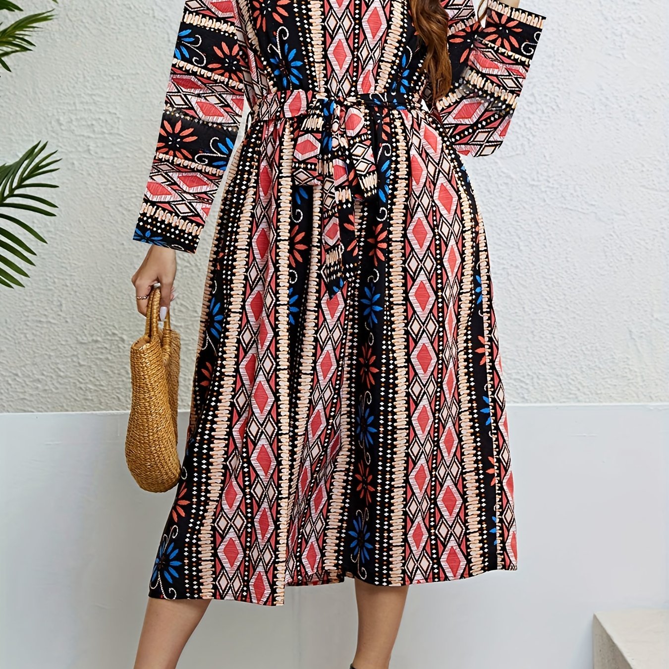 Geometric Print V Neck Dress With Belt