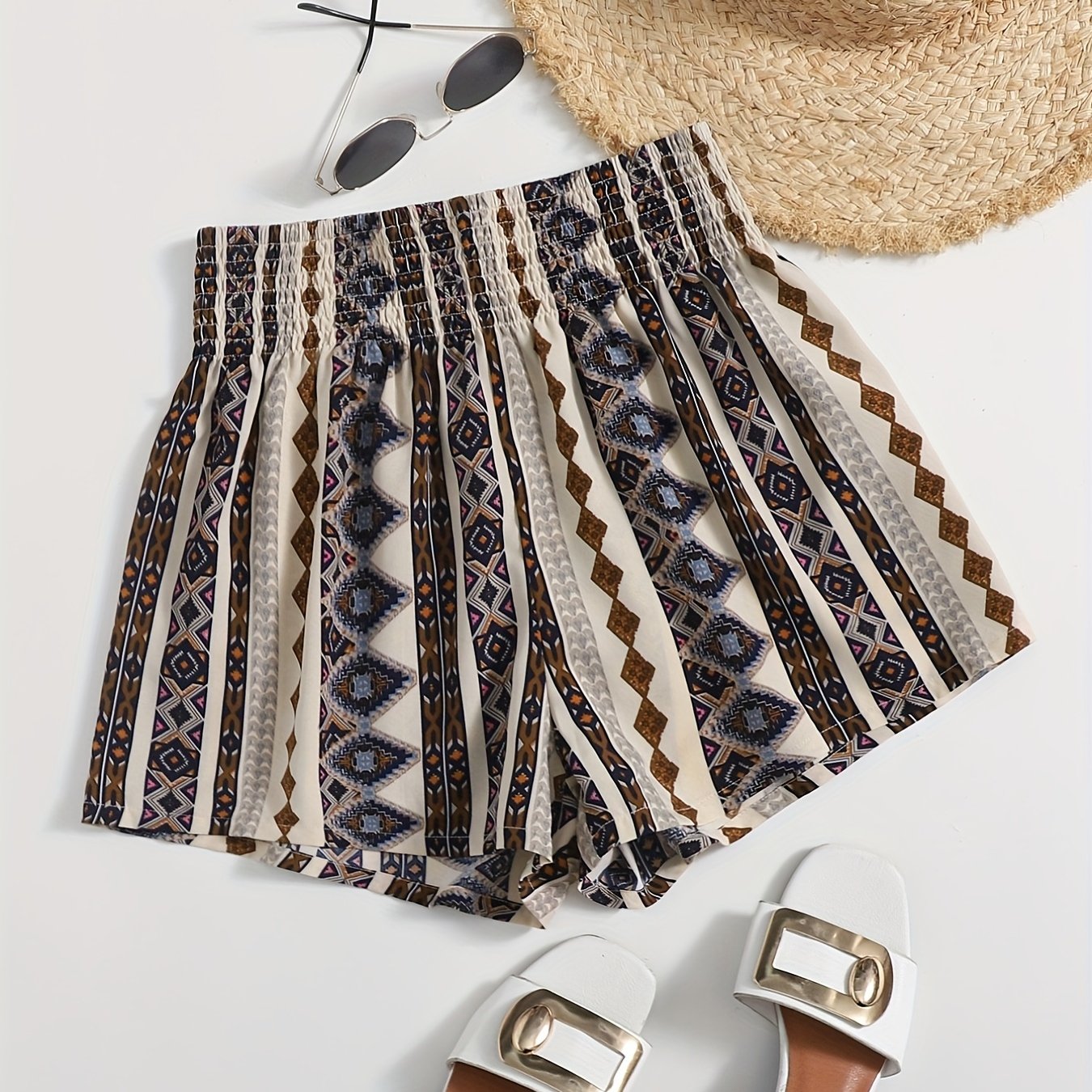 Graphic Print Smocked Waist Shorts for Women