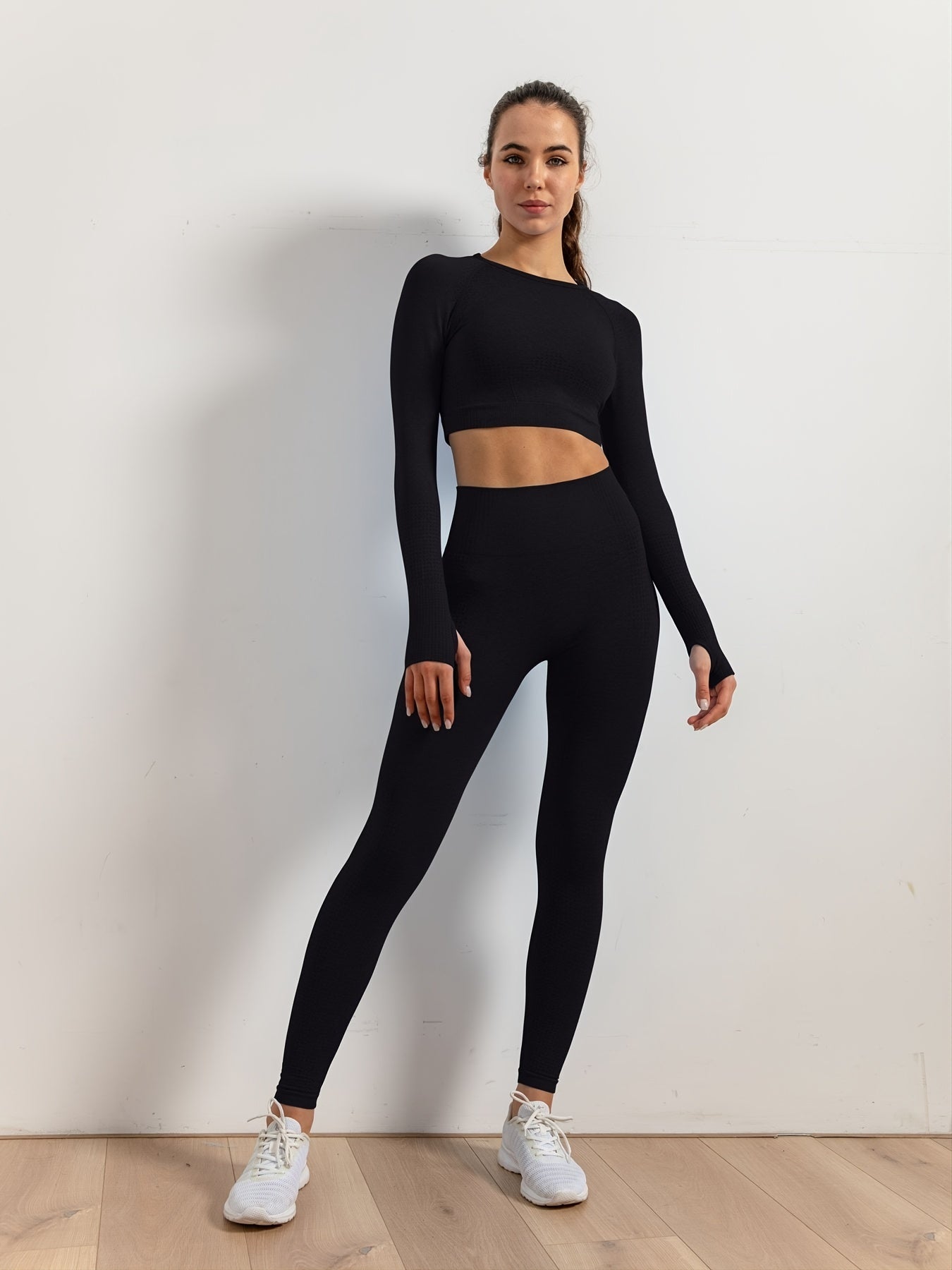 Stylish 2 Piece Yoga Suit Push Up Leggings & Long Sleeve Top