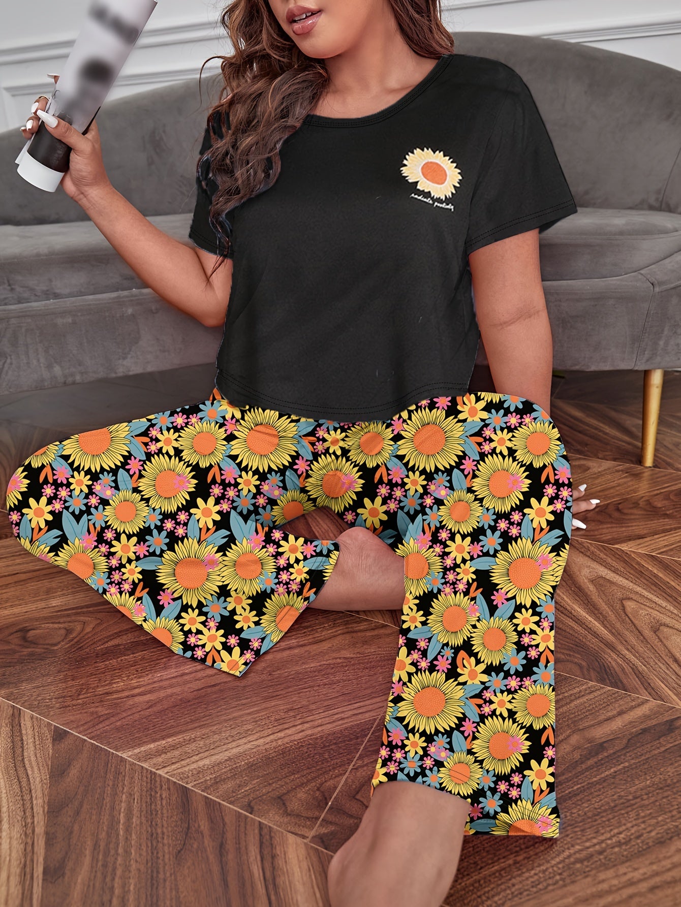 Sunflower Print Tee & Pants PJ Set