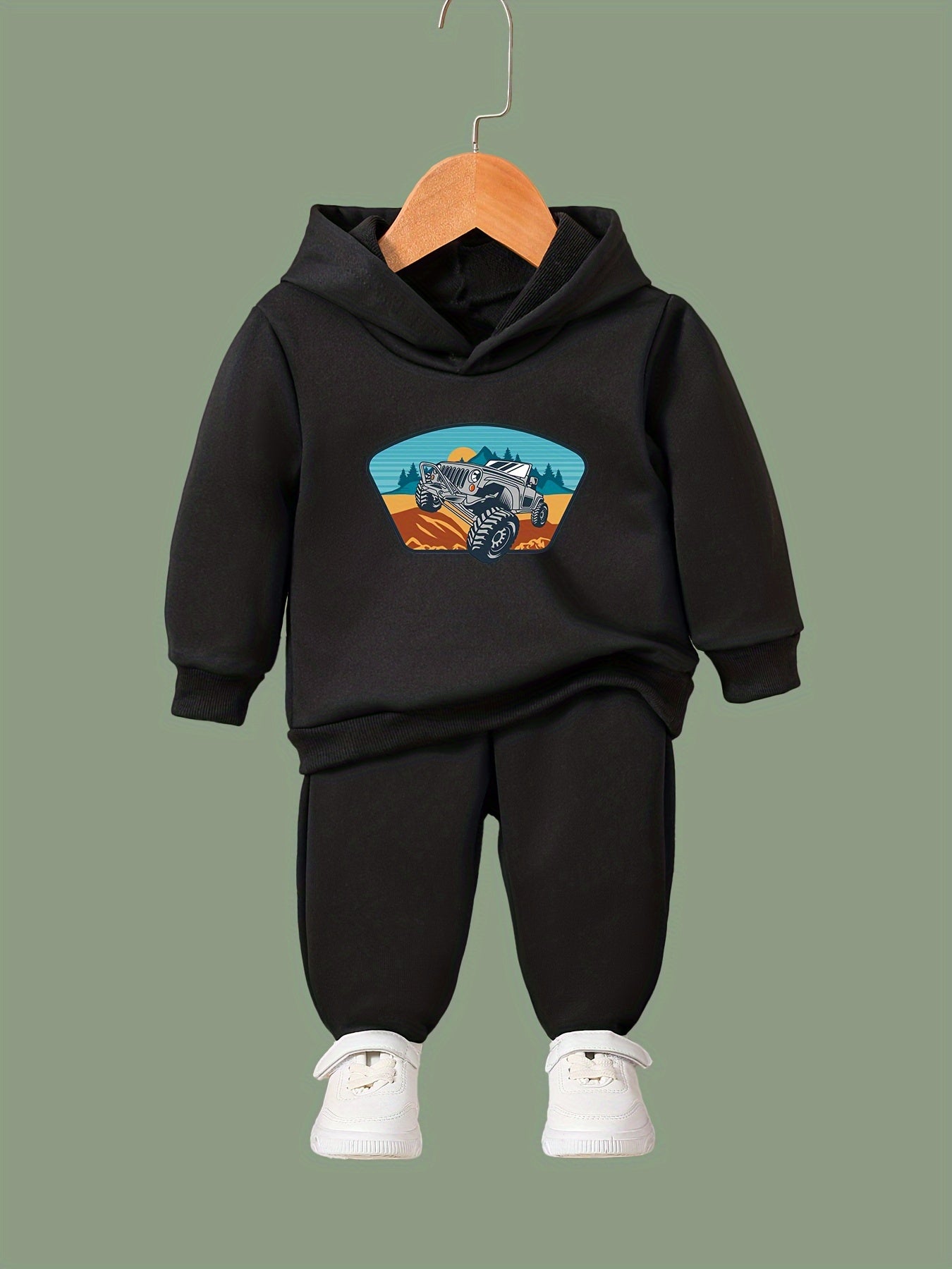 2pcs Truck Print Outfits Girls Hoodies Jogger Pants Set