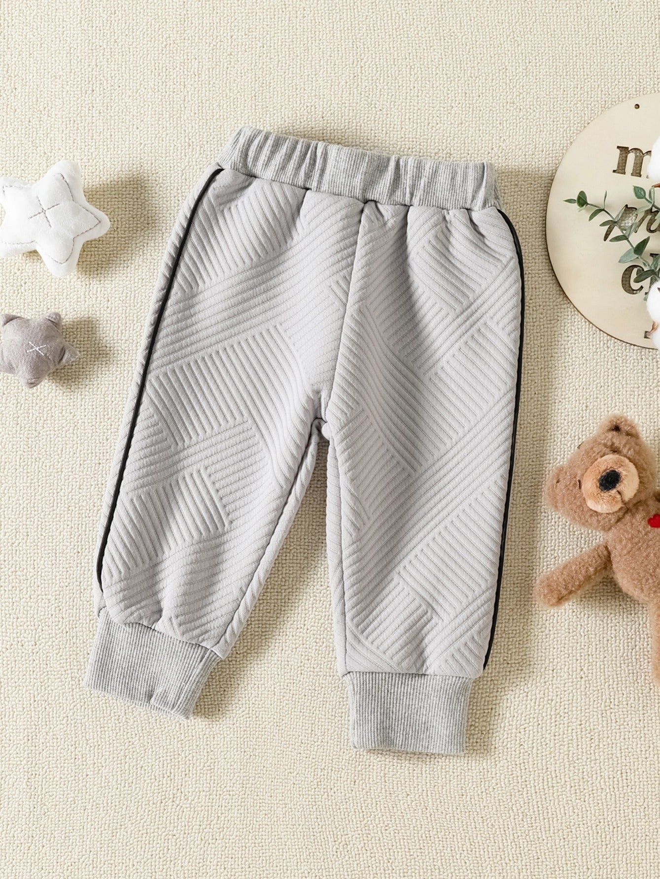 2pcs Kids Bear Embroidered Sweater Set