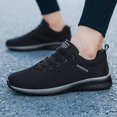 Men's Lightweight Breathable Running Shoes Soft Sole Sneakers