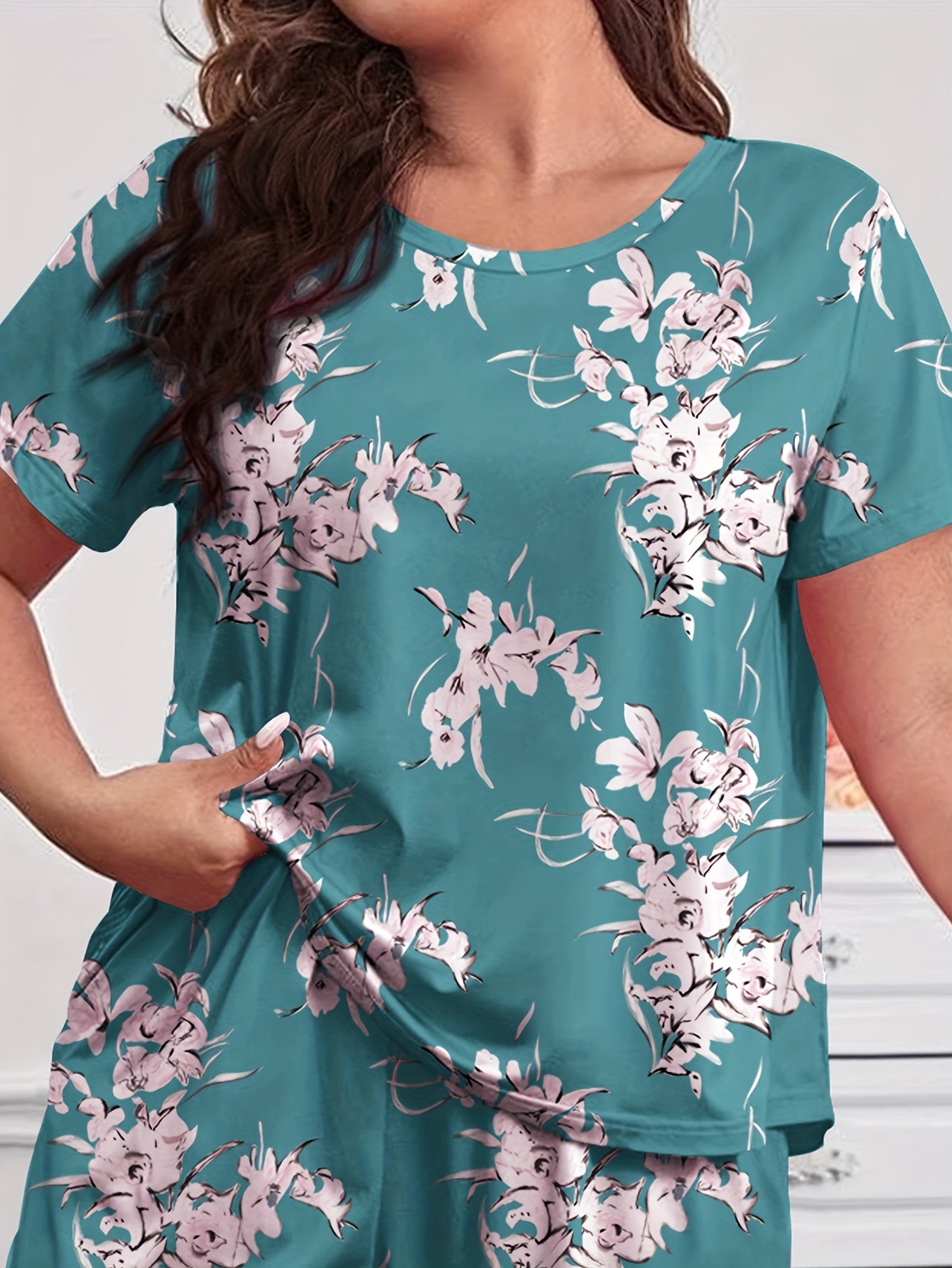 Floral Print Pajama Set Short Sleeve Tee & Pants Loungewear