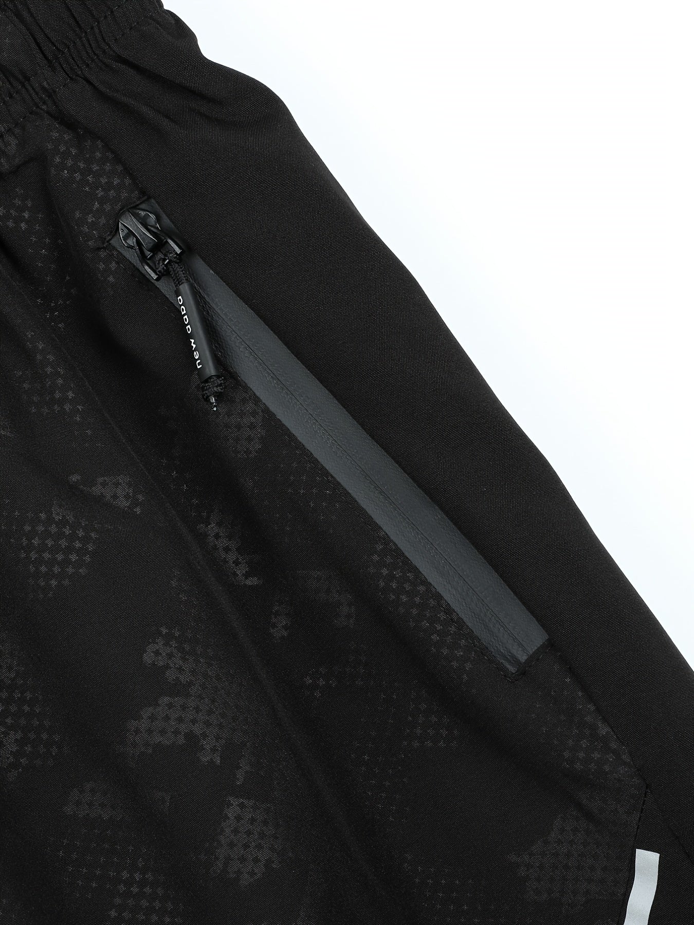 Men's Breathable Sports Shorts Lightweight Quick Drying Shorts