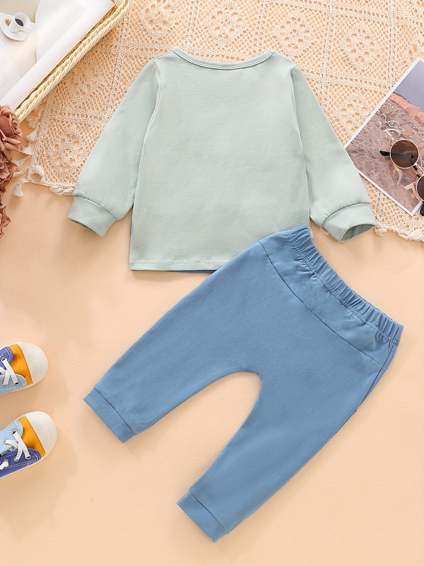 2pcs Boys Cotton Sweatshirt & Drawstring Pants Set