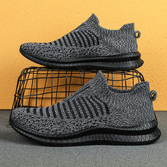 Men's Lightweight Slip-On Running Shoes Breathable Casual Sneakers