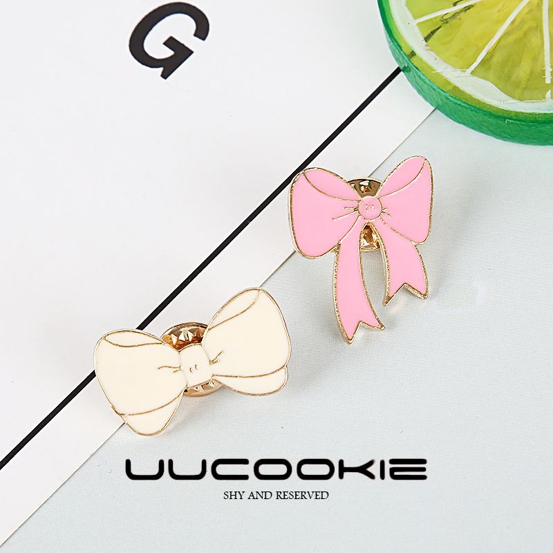 Girls Cartoon Bow Pin Decorative Accessories For Scarf Sweater
