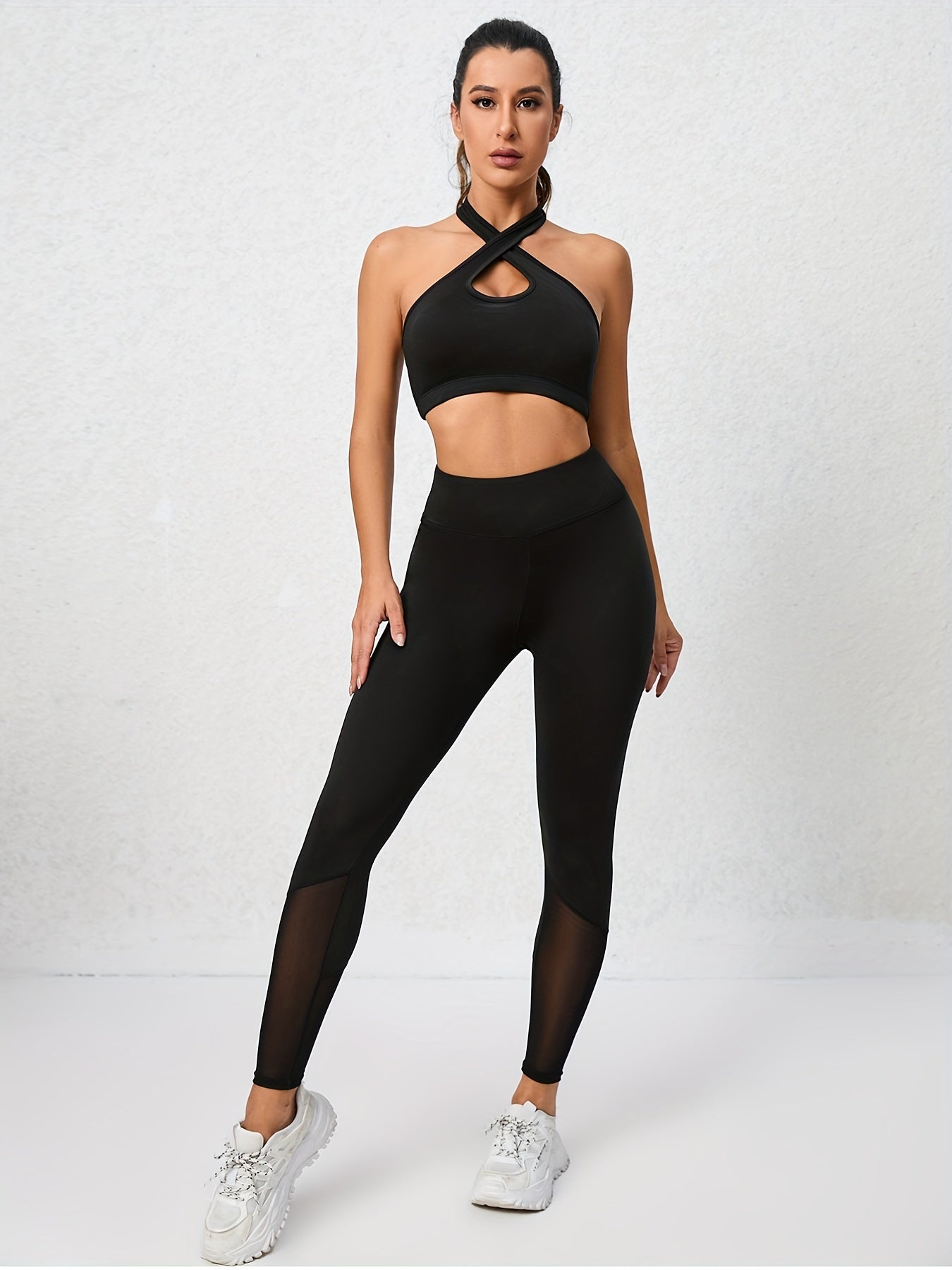 2pcs Halter Sports Bra & High Waist Mesh Leggings Set