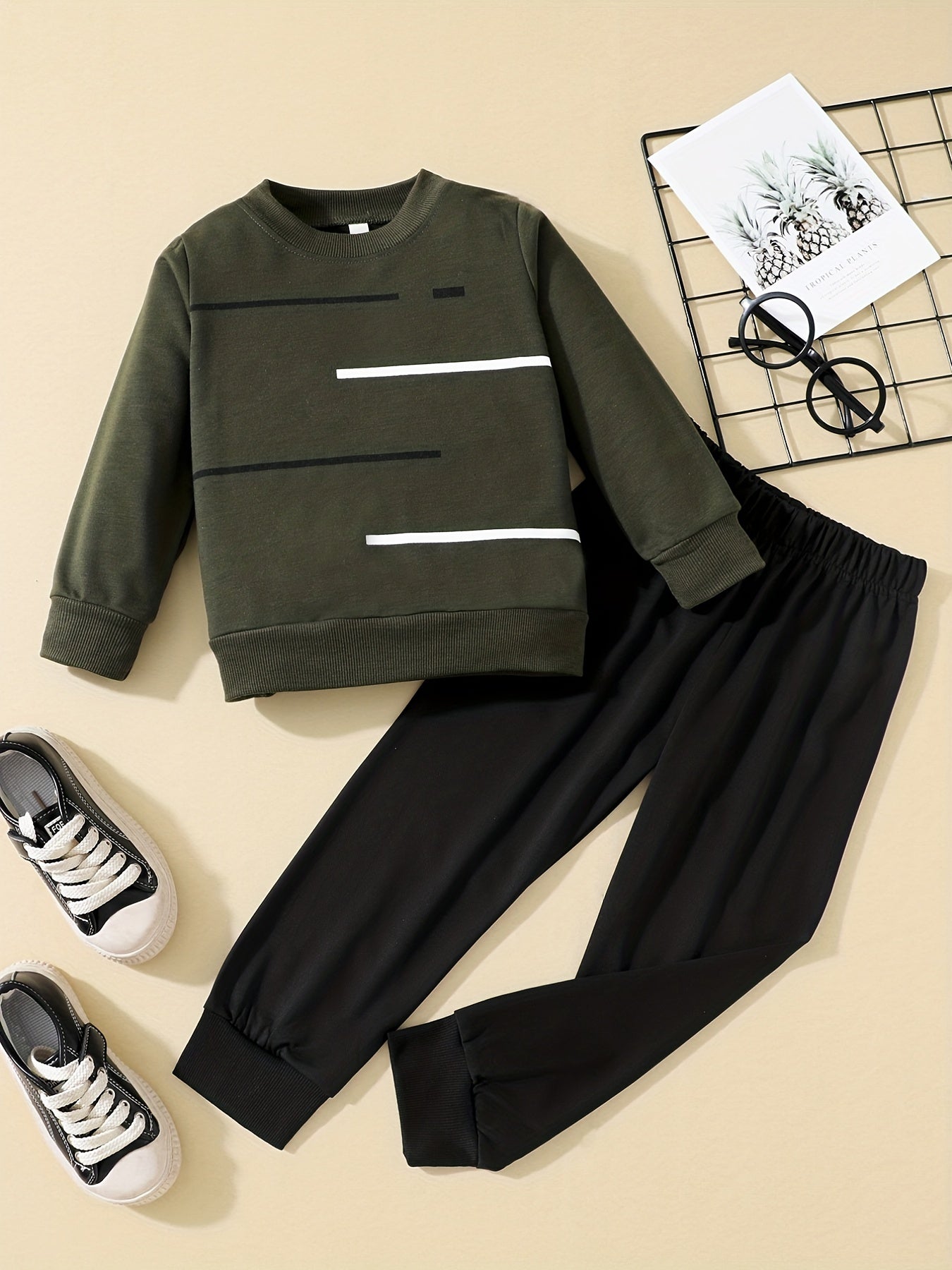 Boys Sports Sweatshirt & Sweatpants Set