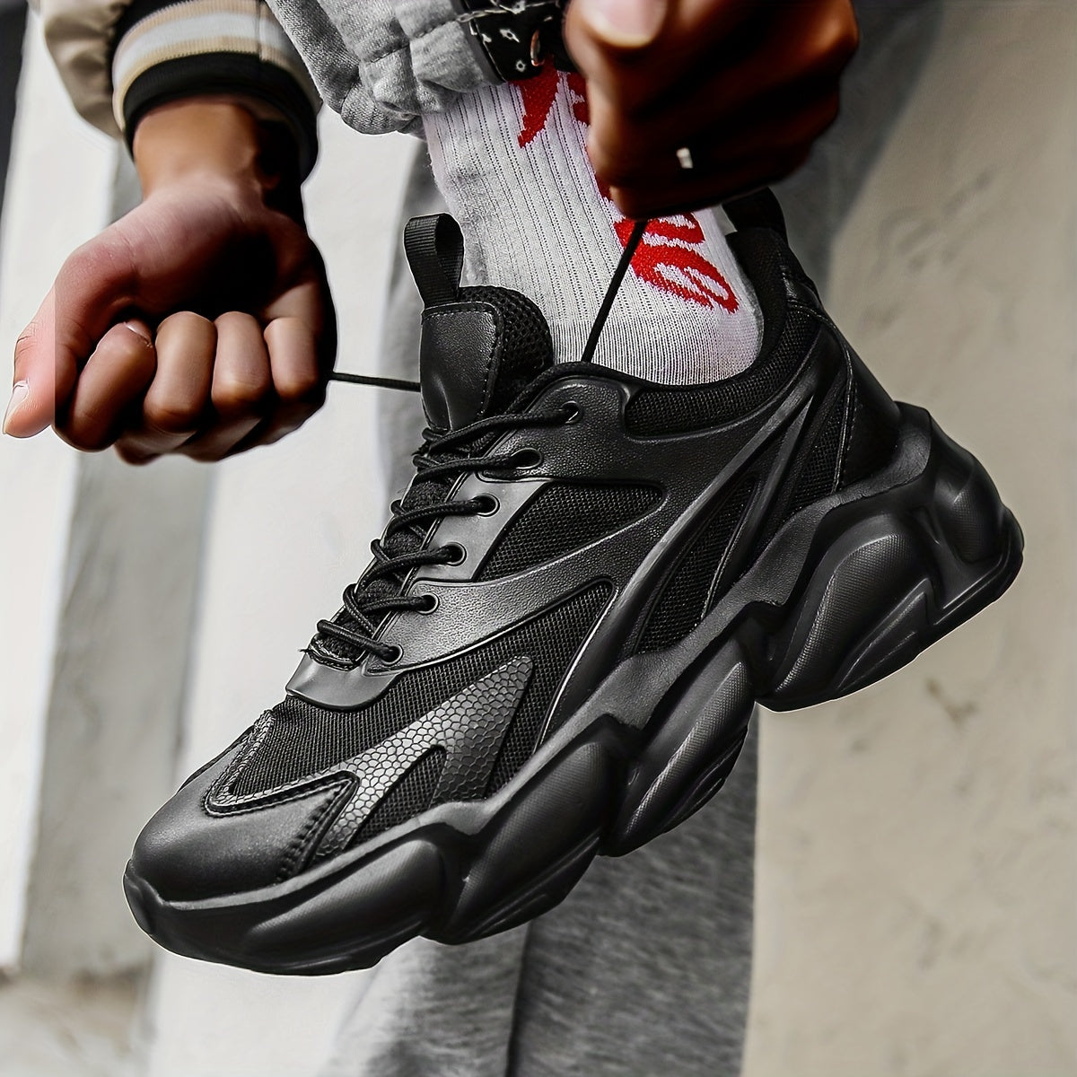 Men's Outdoor Dad Shoes with Shock Absorption