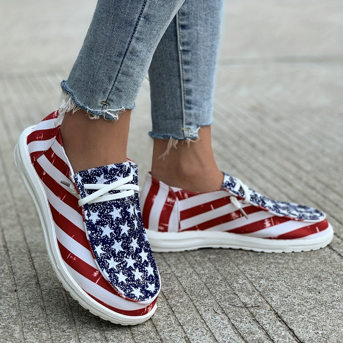 Women's Independence Flag Canvas Shoes Lightweight Low Top Sneakers