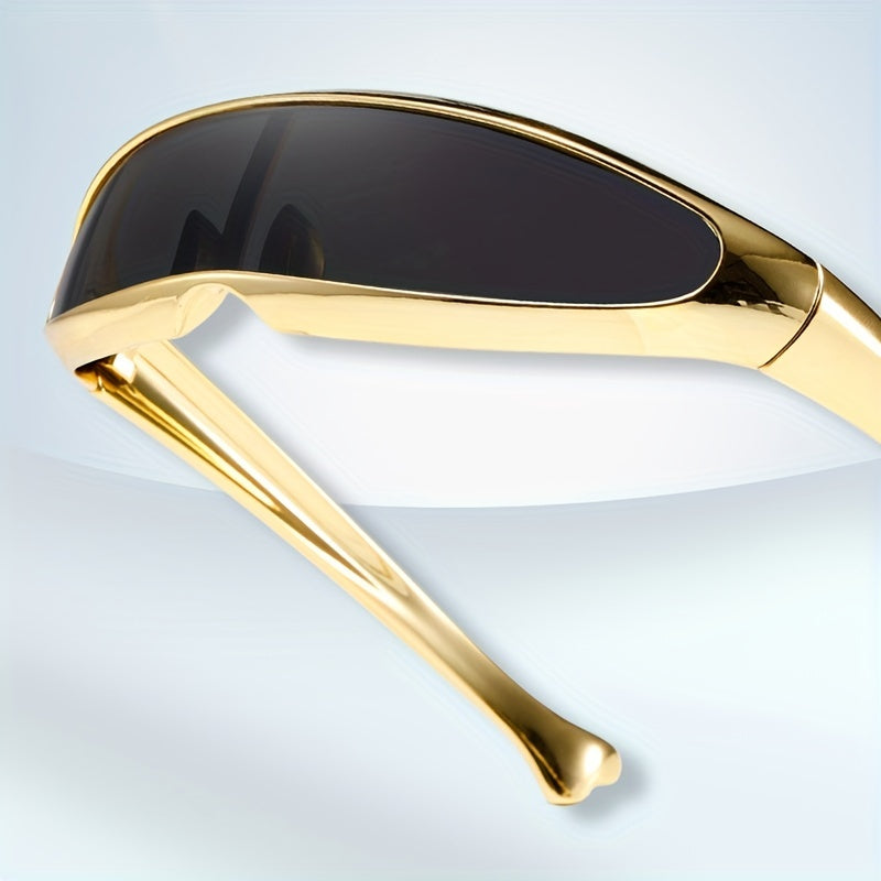 Customized Smart Glasses with Electroplated Integrated Lens