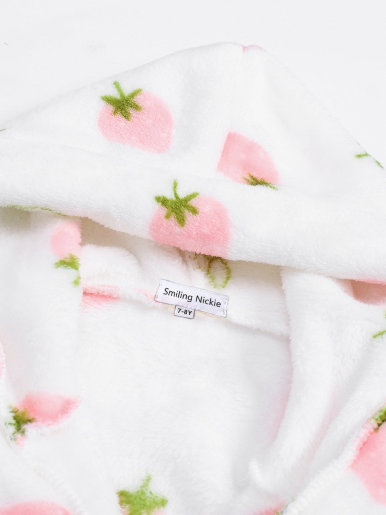 Girls Hooded Bathrobe Strawberry Pattern Flannel Soft Warm Pockets Belt Robe