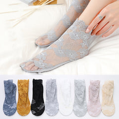 4 Pairs Lacy Floral Trim Socks Women's Stockings