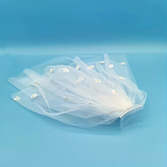 Romantic Bridal Floral Decor Veil with Hair Comb for Women