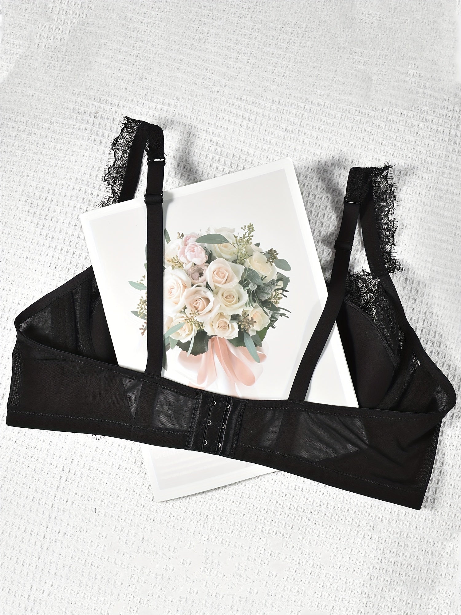Lace Lifting Underwire Minimizer Bra