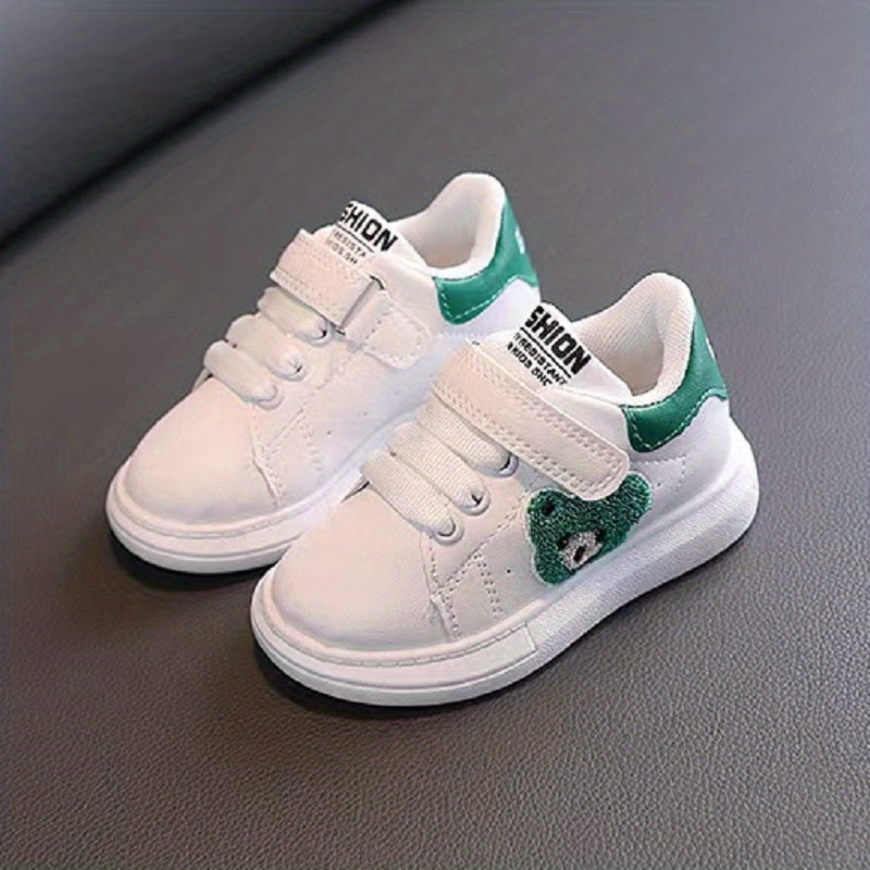 Embroidered Bear Low Top Skateboard Shoes For Girls