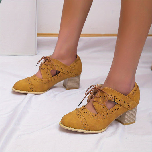 Women's Chunky Heels Perforated Brogues Retro Lace Up Stacked Mid Heels