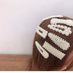 Adorable Pearl Hair Clips Set for Girls' Parties