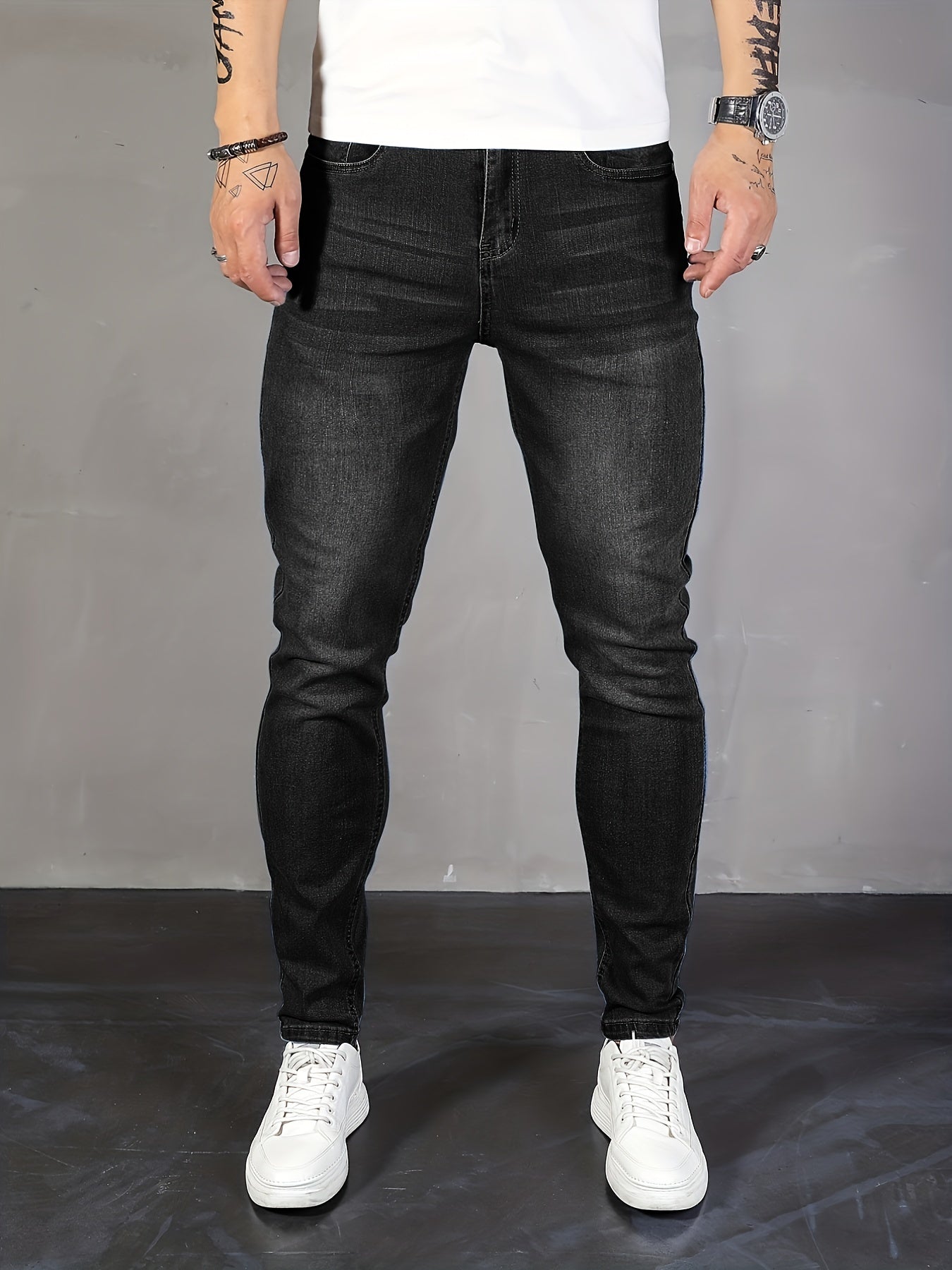 Men's Straight Denim Jeans with Pockets